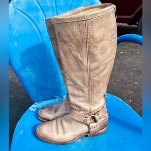 Frye women’s boots 7.5